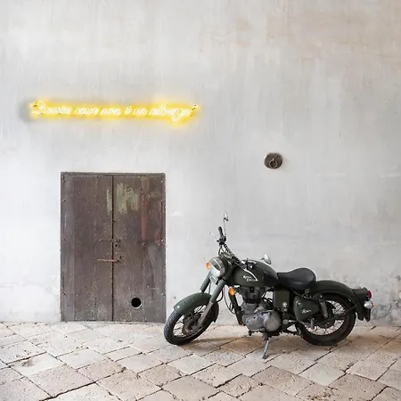 Palazzo Daniele, A Member Of Design Guest house
